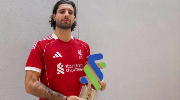 索博斯洛伊当选利物浦八月最佳 任意球破门+关键助攻征服球迷