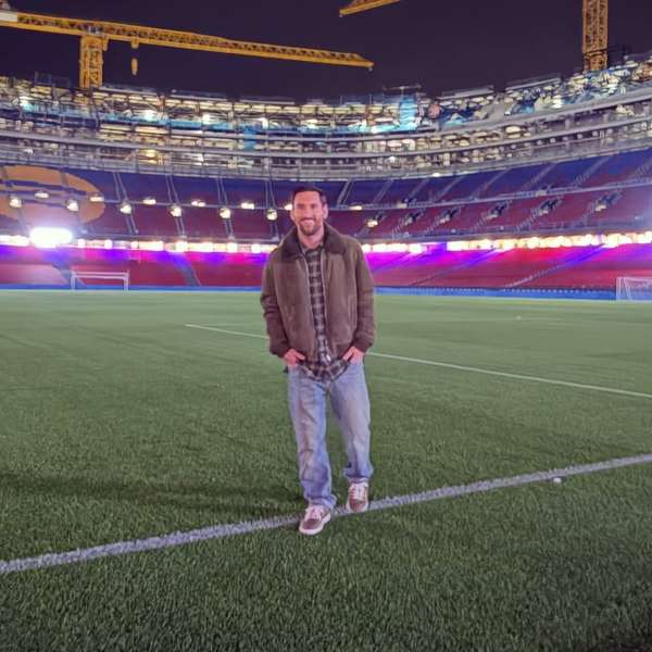 梅西重返诺坎普引热议 参观球场改造后赴国家队报到