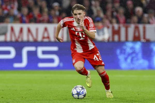 德名宿盛赞拜仁新星：风格可比梅西 世界杯席位可期