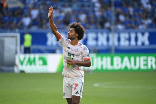 拜仁续约策略曝光：于帕优先，格纳布里格雷茨卡1月谈判