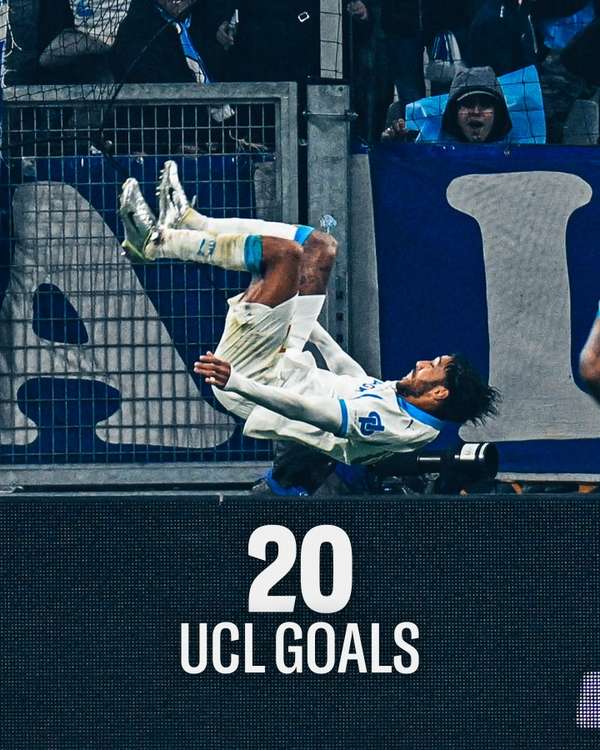 四分钟双响定乾坤！奥巴梅扬欧冠逆转战诠释老兵传奇