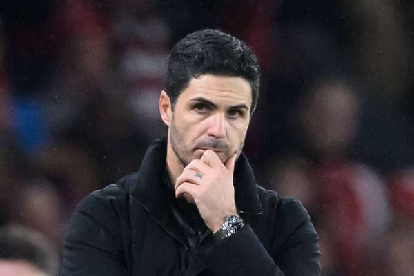 理查兹盛赞枪手：定位球精准度惊人 阵容深度冠绝欧陆