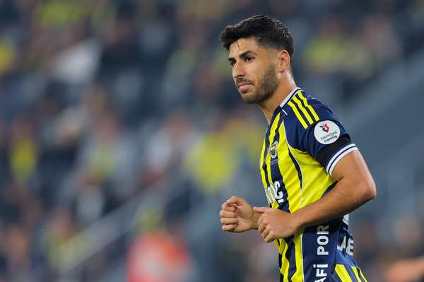 土超18场造18球！阿斯报：阿森西奥在伊斯坦布尔找回杀手本能